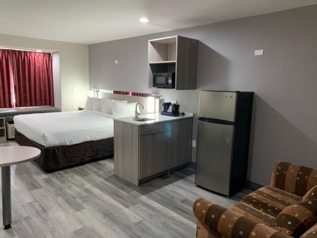 Microtel Inn And Suites Кларксвілл Екстер'єр фото