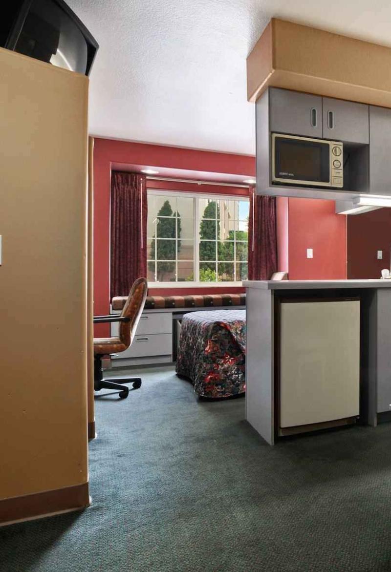 Microtel Inn And Suites Кларксвілл Екстер'єр фото